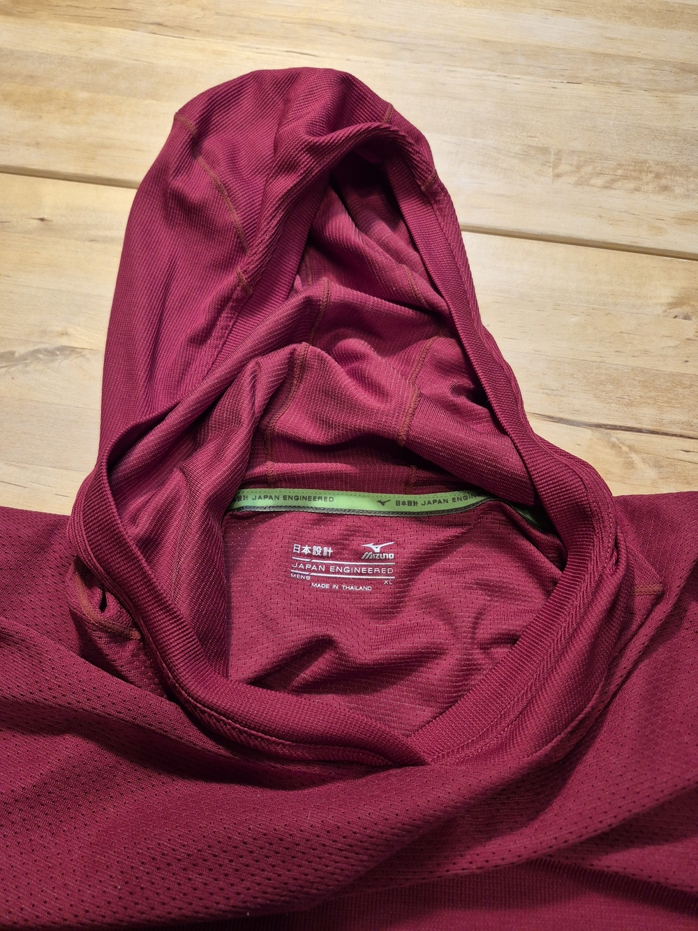 Mizuno Men's Hooded Long-Sleeve Performance Shirt - Maroon 3563 - Picture 10 of 10
